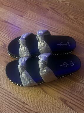 Jessica Simpson Silver Jeweled Knot Strap Slides